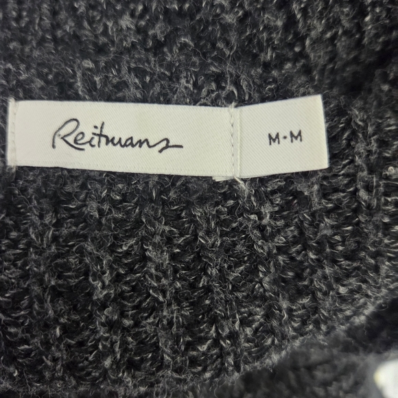 Reitmans Charcoal V-Neck Angled Sweater Size M - Picture 5 of 5
